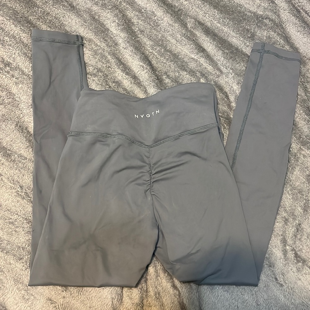 NVGTN XS Scrunch Bum